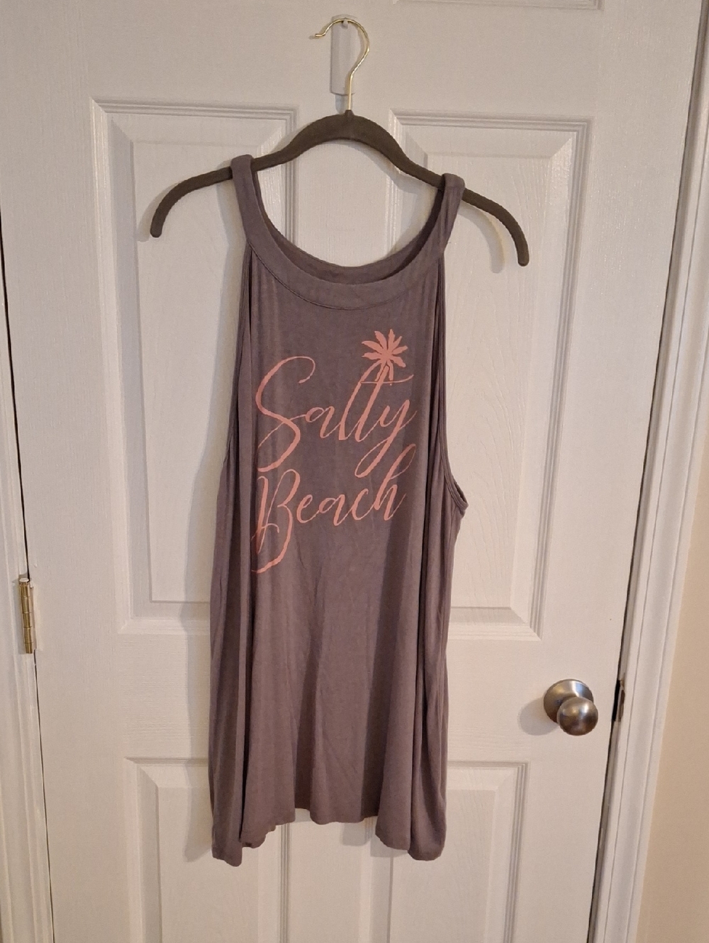 torrid Gray Graphic 'Salty Beach' Tank